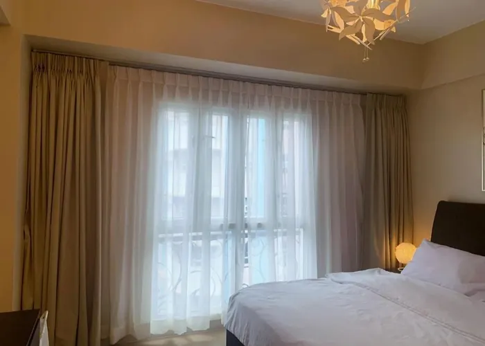 Newport City Family Suite Near Naia T3