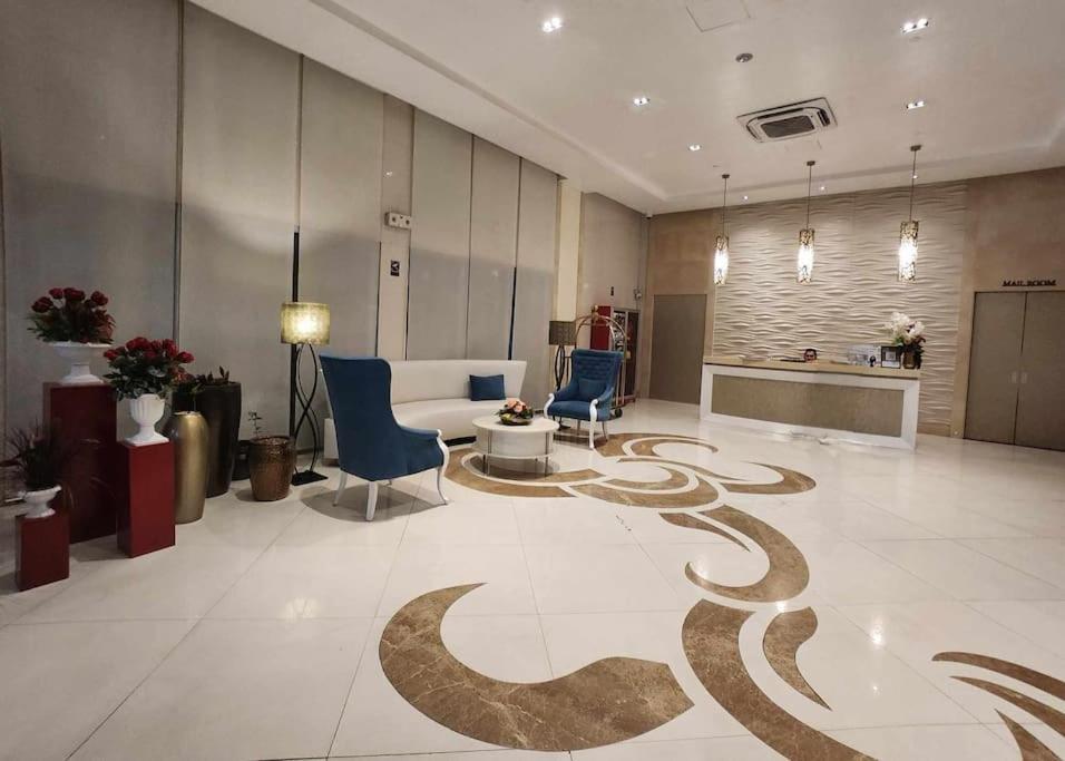 Newport Family Near Naia T3 Apartment *